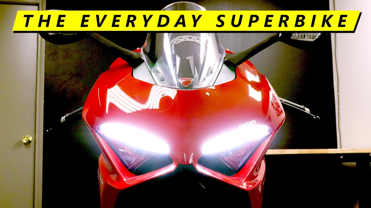 2020 Ducati Panigale V2 Review (Comprehensive Breakdown)