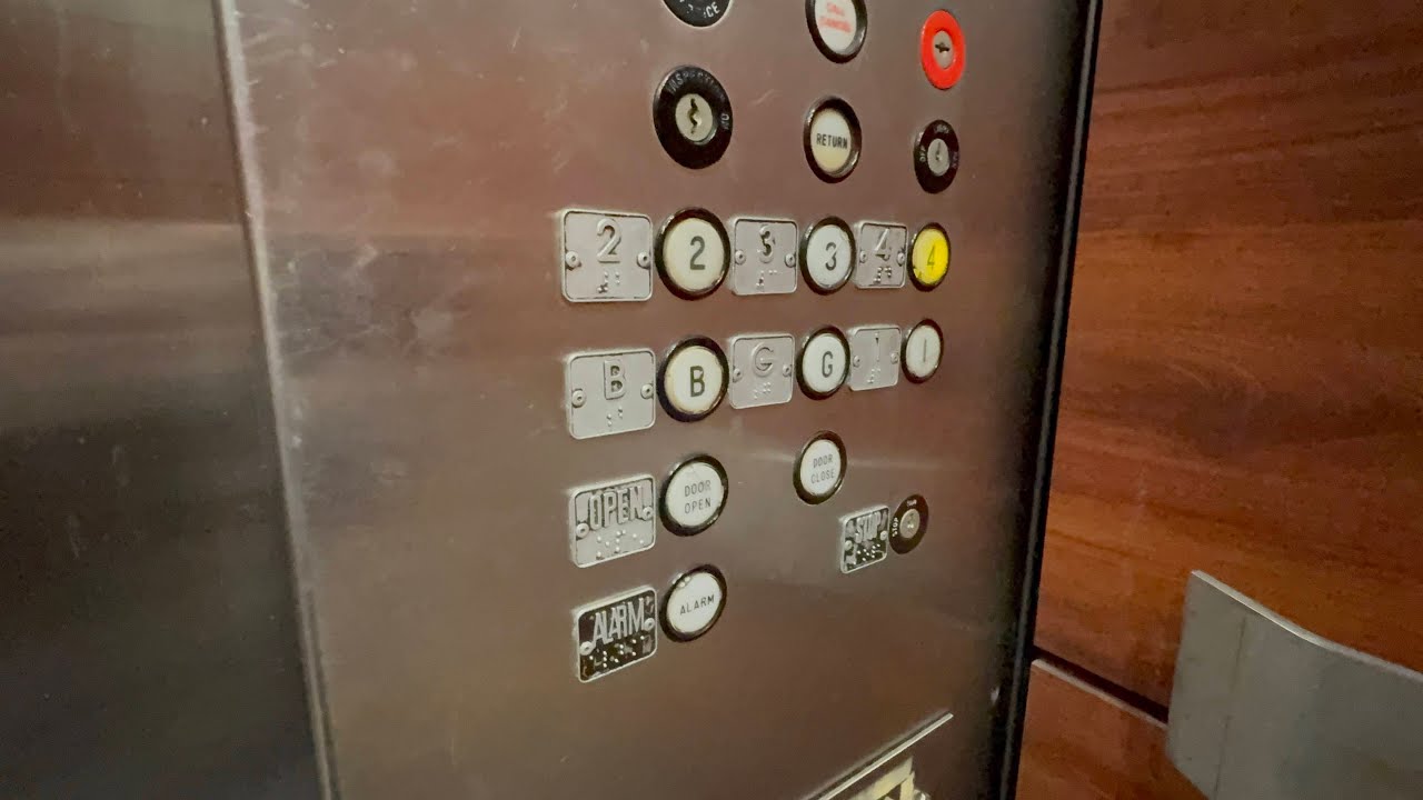 Chattanooga TN Erlanger Hospital Parking Garage Dover Elevators