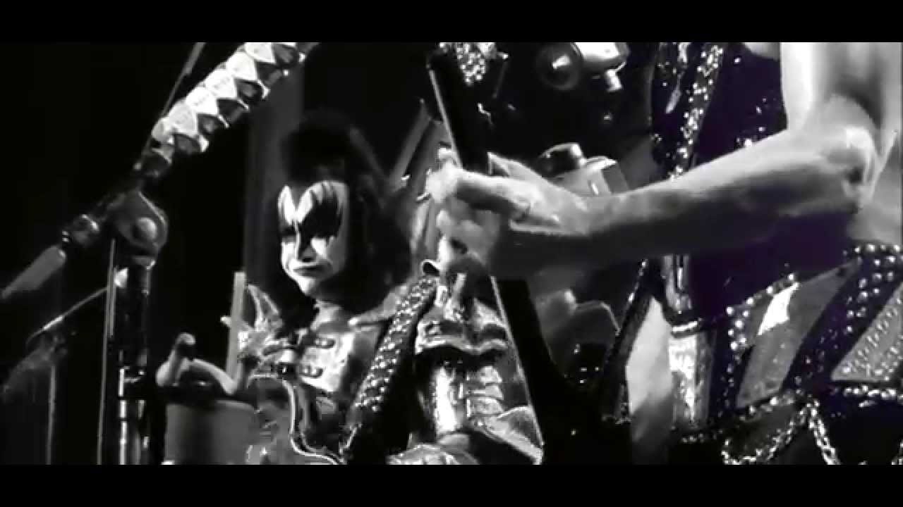 KISS - Hide Your Heart - (LIVE) KISS Kruise III - 2013