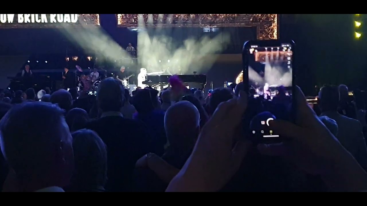 Elton John - Goodbye Yellow Brick Road. 21.05.2022 Telenor Arena, Bærum
