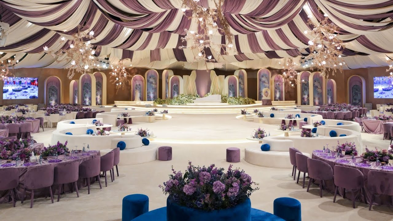 Inside a Qatari Wedding Where the Singers Stole the Night !