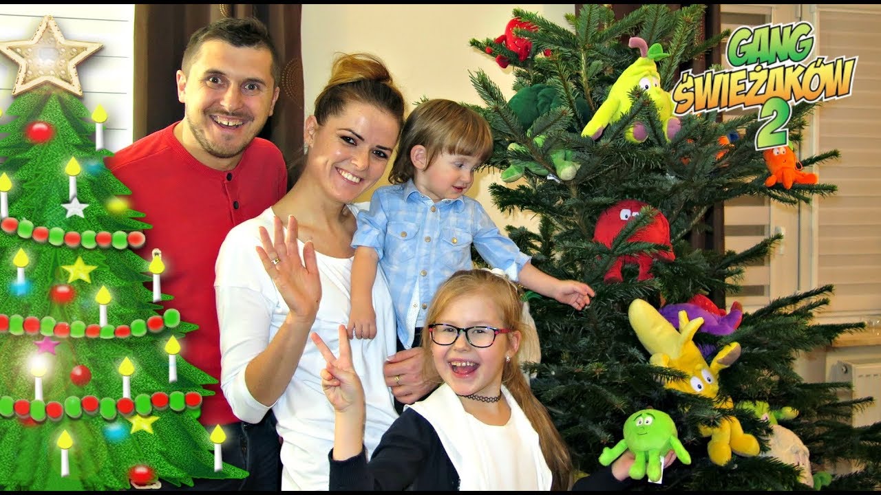 UBIERANIE CHOINKI  Z GANGIEM ŚWIEŻAKÓW - MARCEL MÓWI W SWOIM JĘZYKU :)