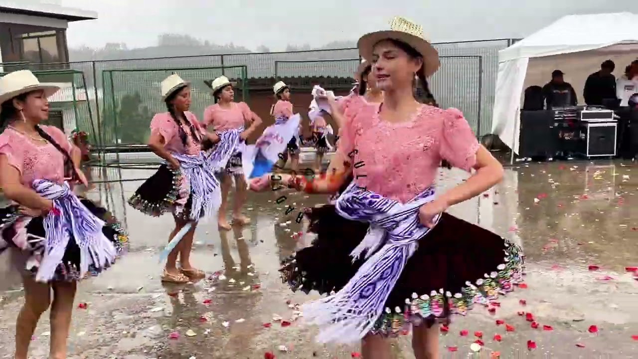Floreras Virgen del Rosario, fiestas Pizhumasa 2025