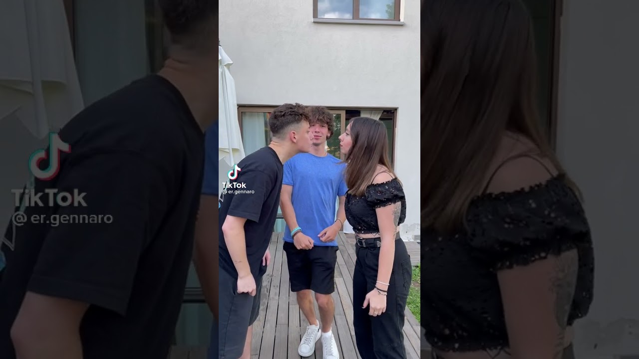 ER GENNARO RISCHIA DI FAR BACIARE FRATINO E ASIA BUSCIANTELLA w/ Rocco Hunt e Ana Mena