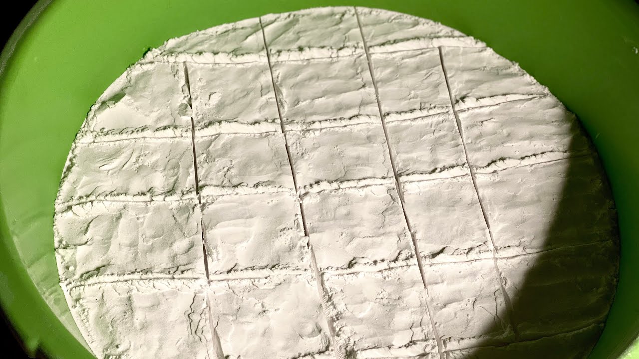 Asmr - satisfying - baking soda