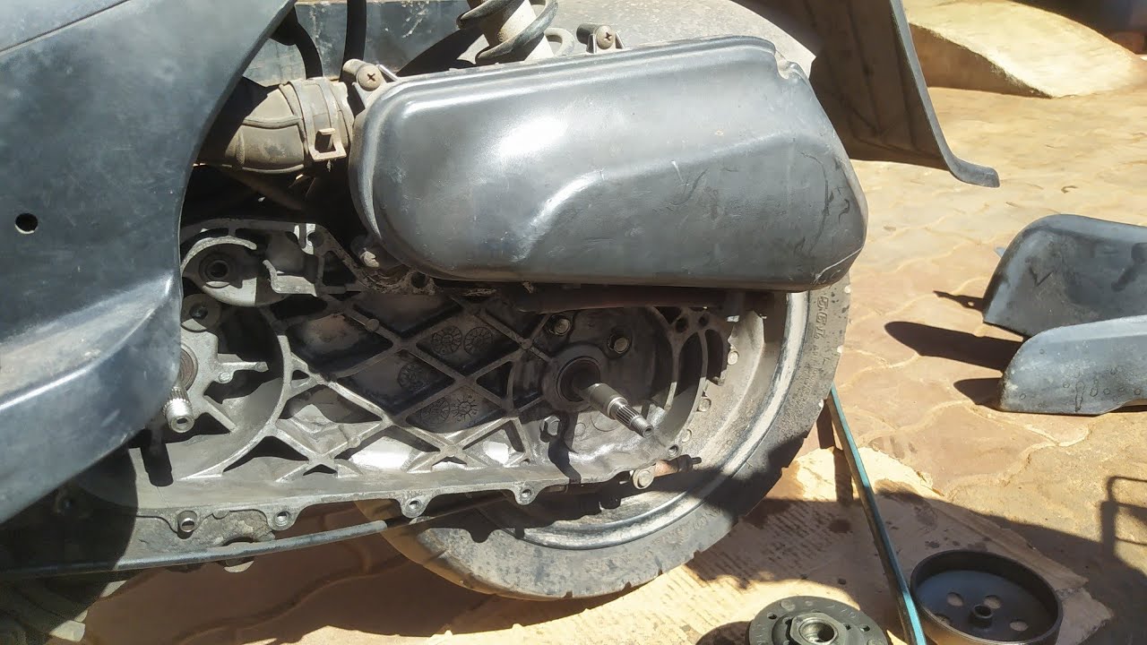 سكوتر Kymco أو cappuccino الطريقة الصحيحة لتنظيف لومبرياج الأمامي و الخلفي و طريقة تركيب الكاليات 