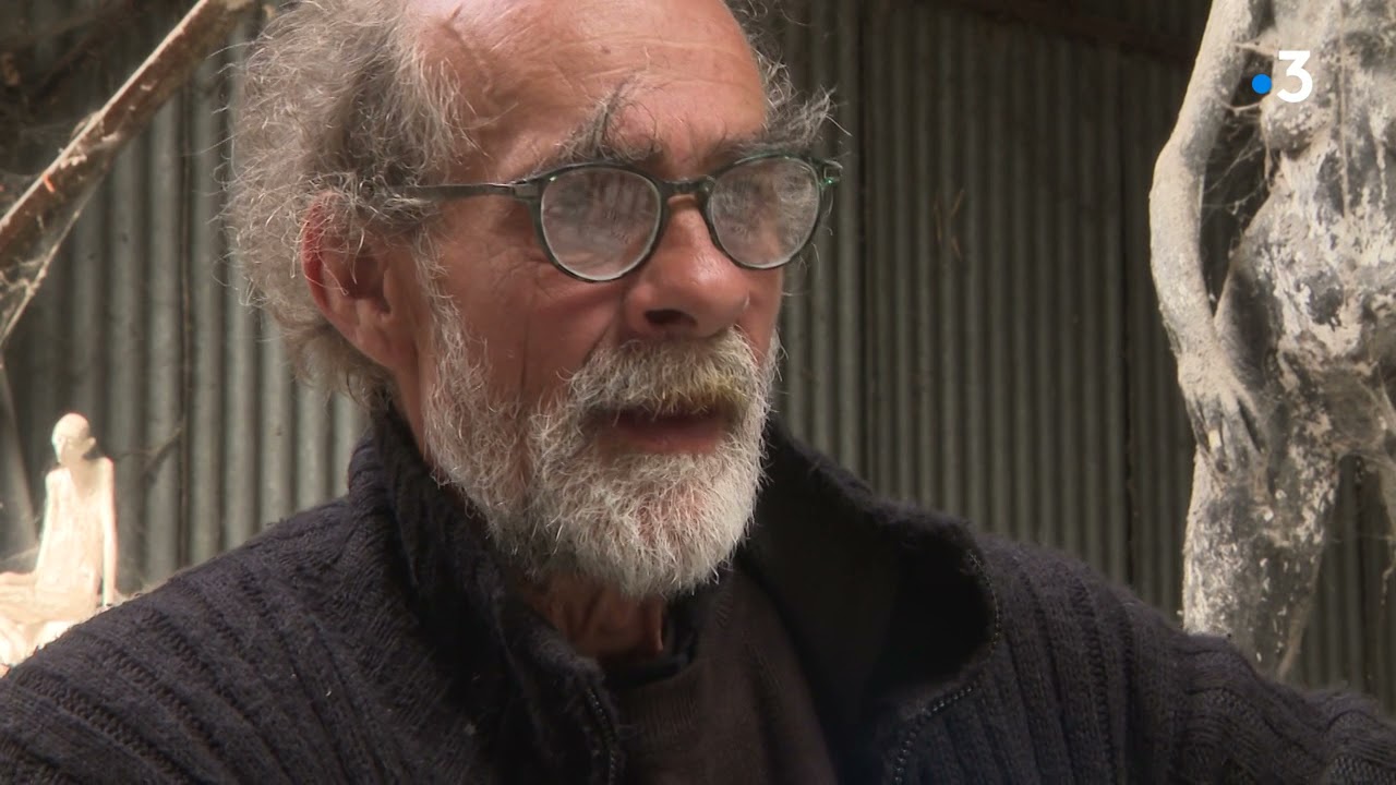 Le sculpteur Marc Petit nous emmène dans son coin de paradis près de Limoges.