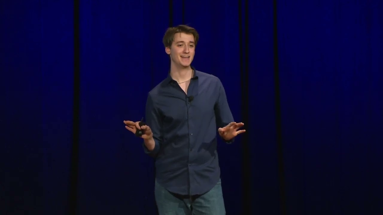 How to balance your identity, online and offline | Noah Zuijderwijk | TEDxBowdoinCollege
