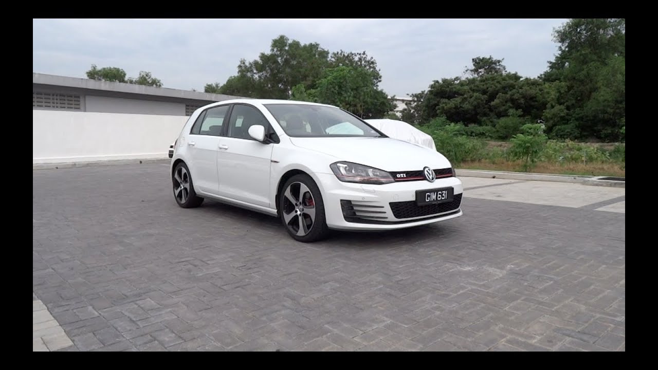 2013 Volkswagen Golf (MK7) GTI Start-Up and Full Vehicle Tour