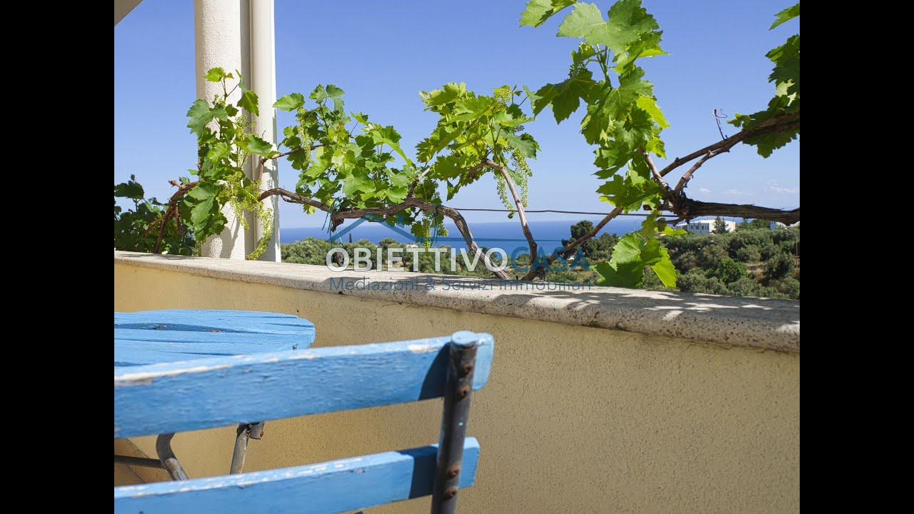 Rif.V122/25 - Elegante villa indipendente con giardino, terrazze e vista mare ad Amendolara