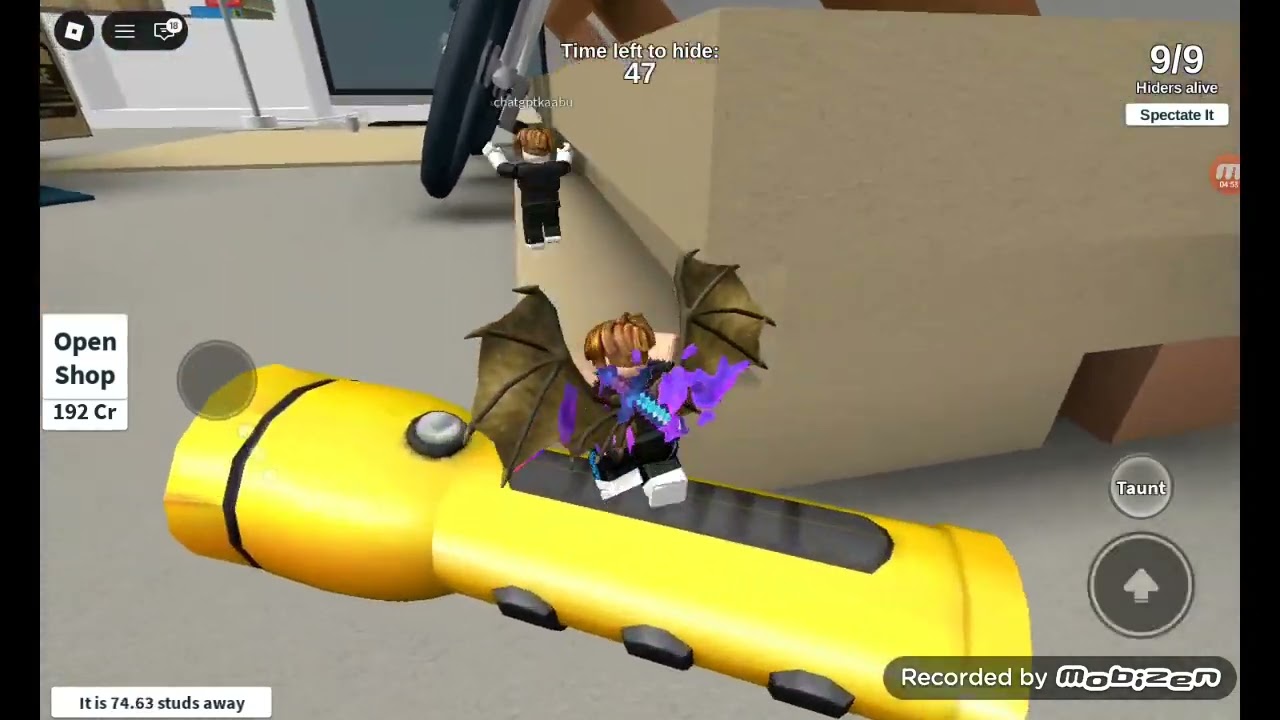 playing random game