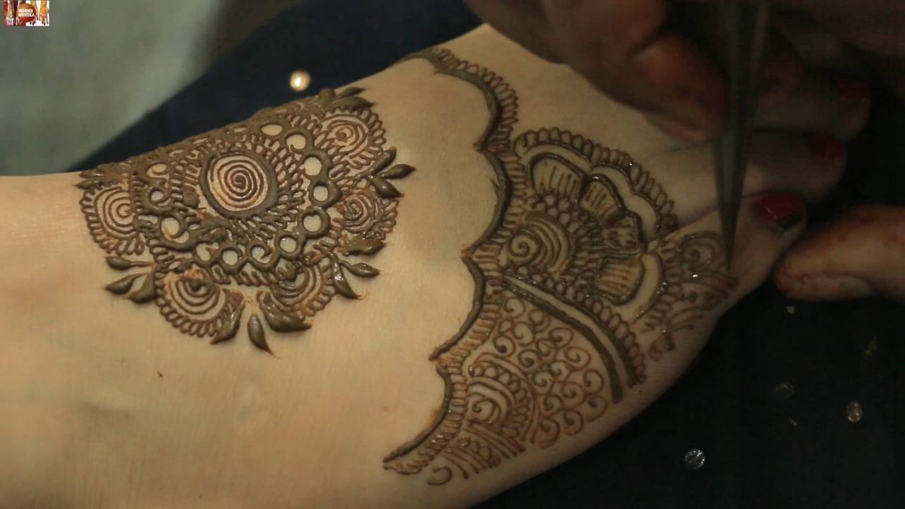How To Do Henna Menndi Tattoo Designs On Legs:2016 Beautiful Moroccan Bridal Mehendi Phools
