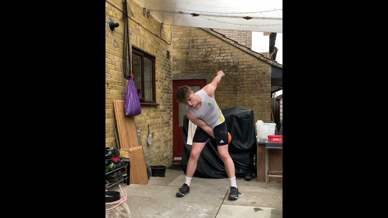 161 reps 28kg snatch 7’30” 
