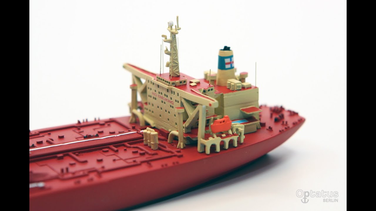 Optatus Berlin - production of the JAHRE VIKING 1250 scale model ship