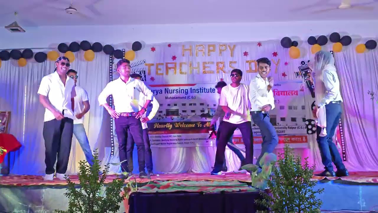 Dance performance by @jaihindcollegemahasamund6003 students on the occasion of teachers day ✨🎊