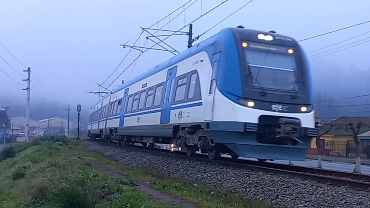 SERVICIO BIOTREN CON UNIDAD SFE-103 EN TALCAHUANO.