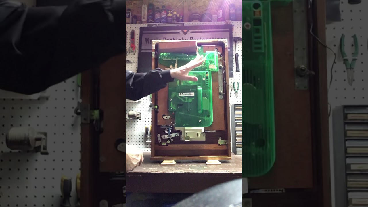 1976 Okumurayuki Monaco Victory Vintage Pachinko Machine