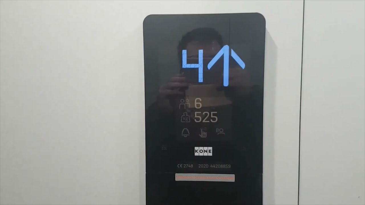 Wow ! Très bel ascenseur KONE Monospace MRL de 2020 situé au Chemin du Reposoir, à Lausanne