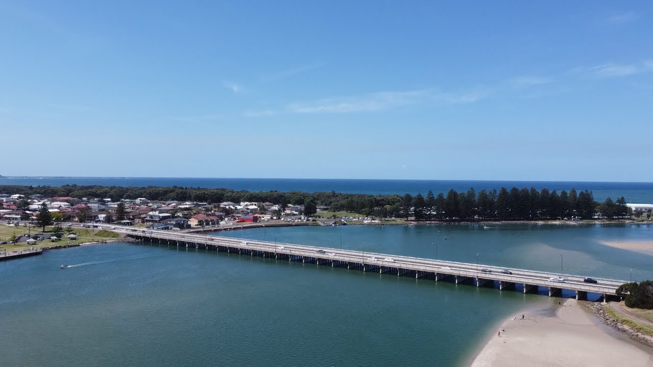 Around the Windang Bridge