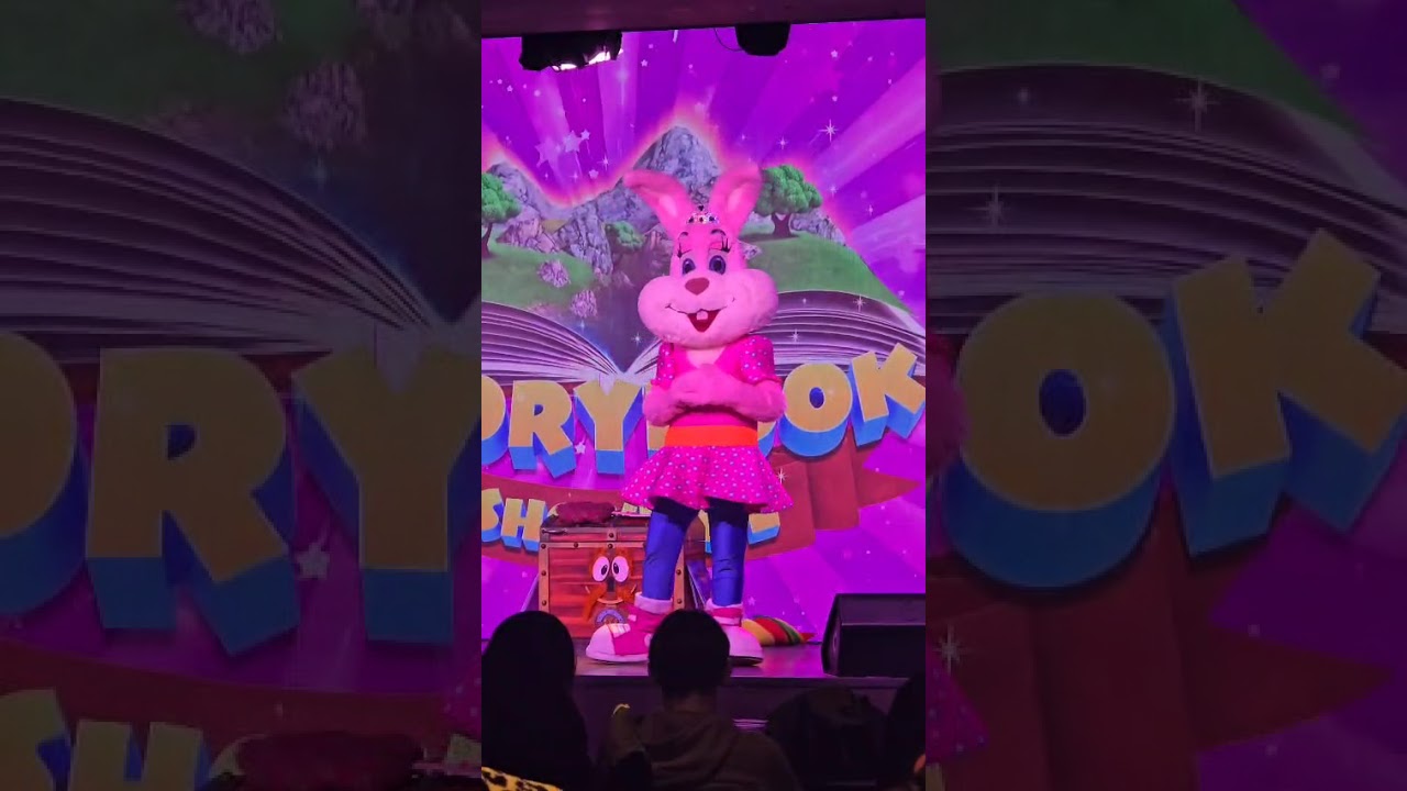 Sparkle's storybook showtime 