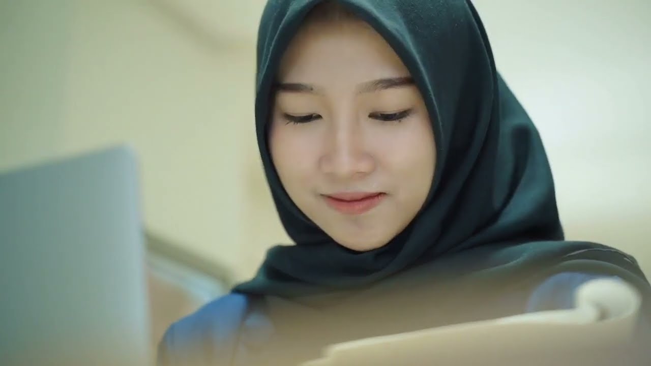 Juara 1 Lomba Video Pendek Perpustakaan 2023 - Luluk Eliyanti