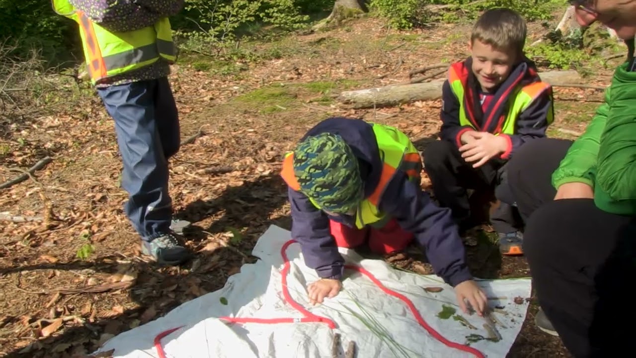 Draussen unterrichten - Videoreportage aus Trimbach