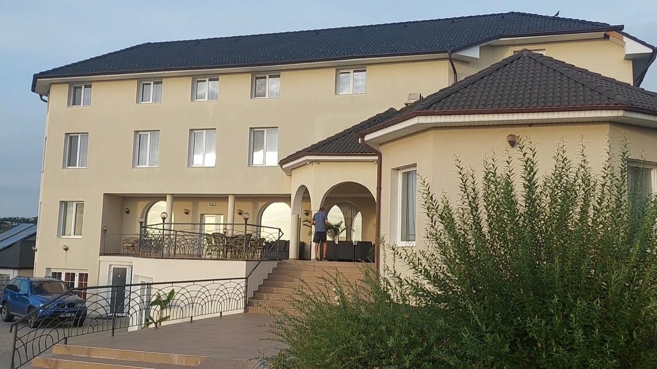 APARTHOTEL Panoramis 4 **** din Oradea.