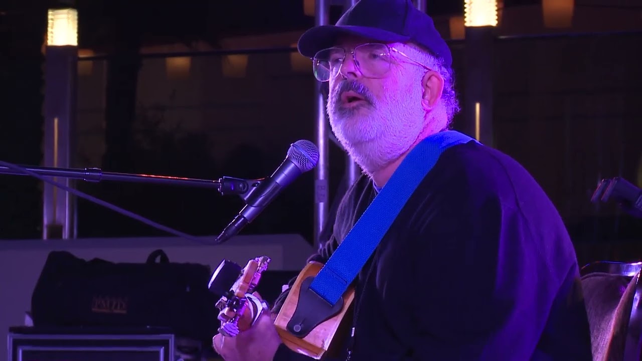 Jack Tempchin - Peaceful Easy Feeling (Eagles) Live at Sunset Sessions