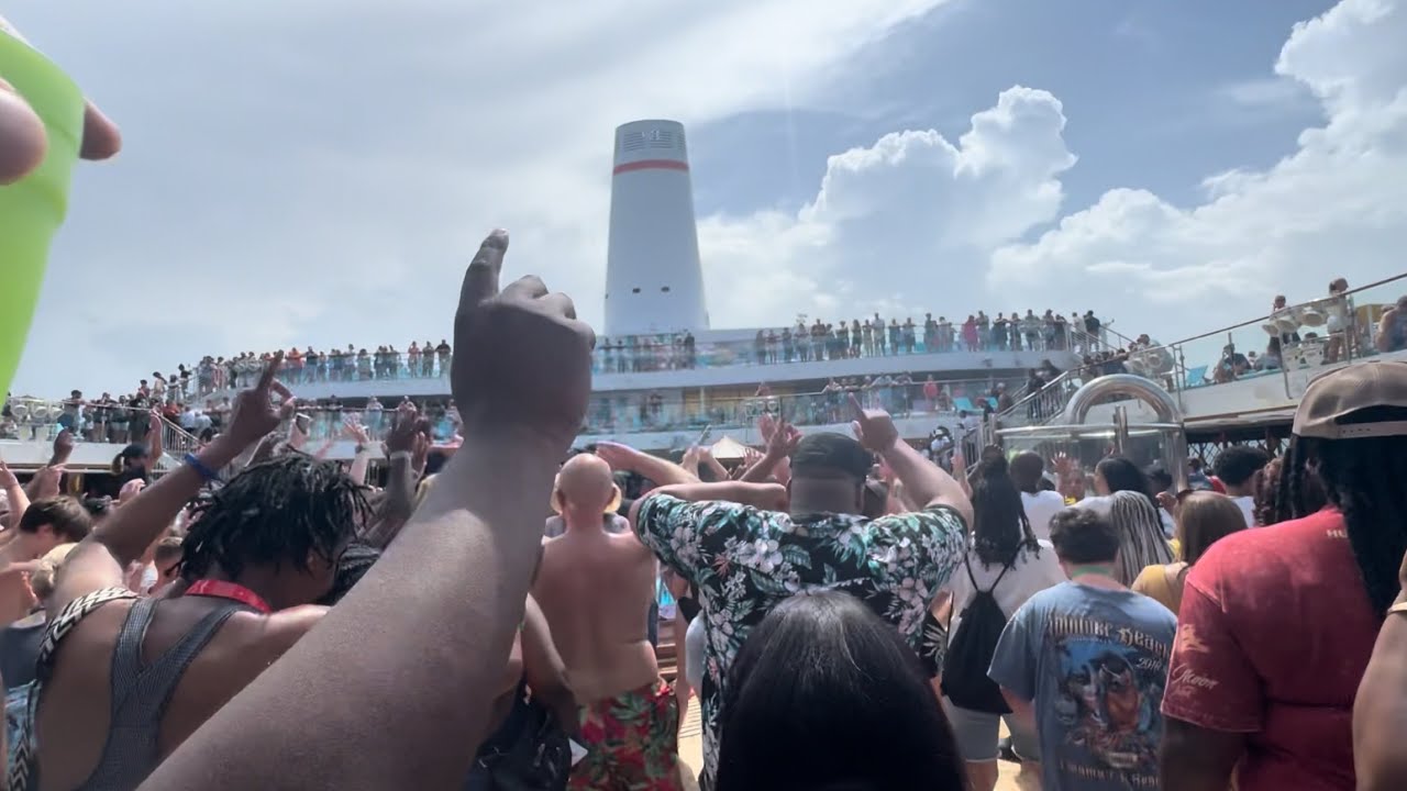Carnival Mardi Gras Sail Away Party 2025🛳️