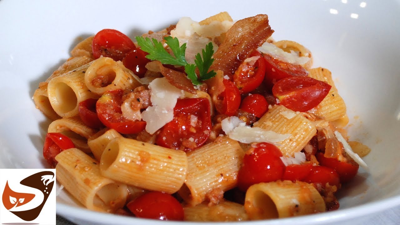 Pasta all'amatriciana, ricetta estiva super veloce - Primi piatti