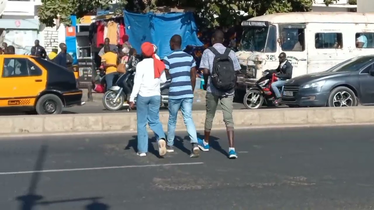 Avenue Cheikh Anta Diop et le couloir de la mort : Danger réel sur la traversée