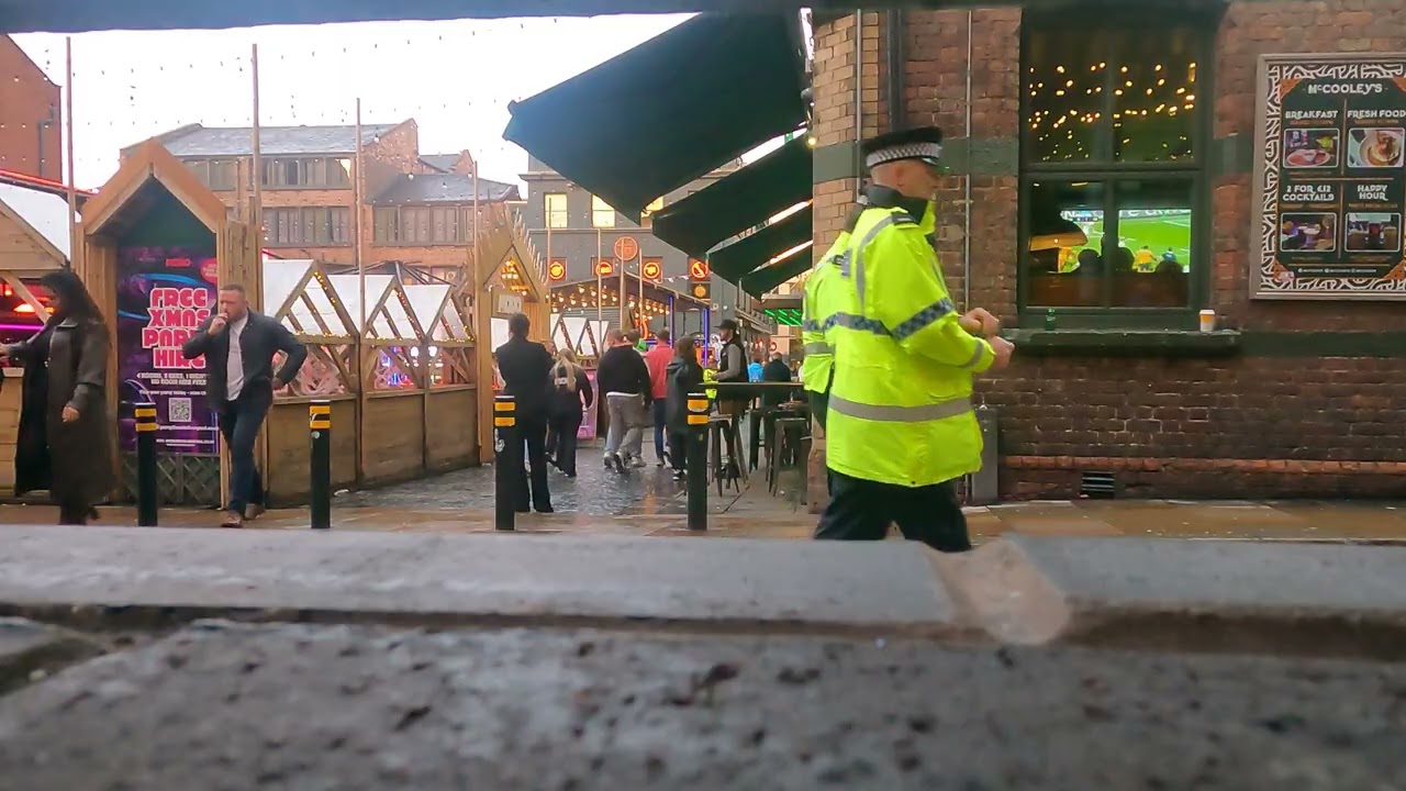 How Busy Is Liverpool England 5 in Nov 2025. Ricks Town Tours