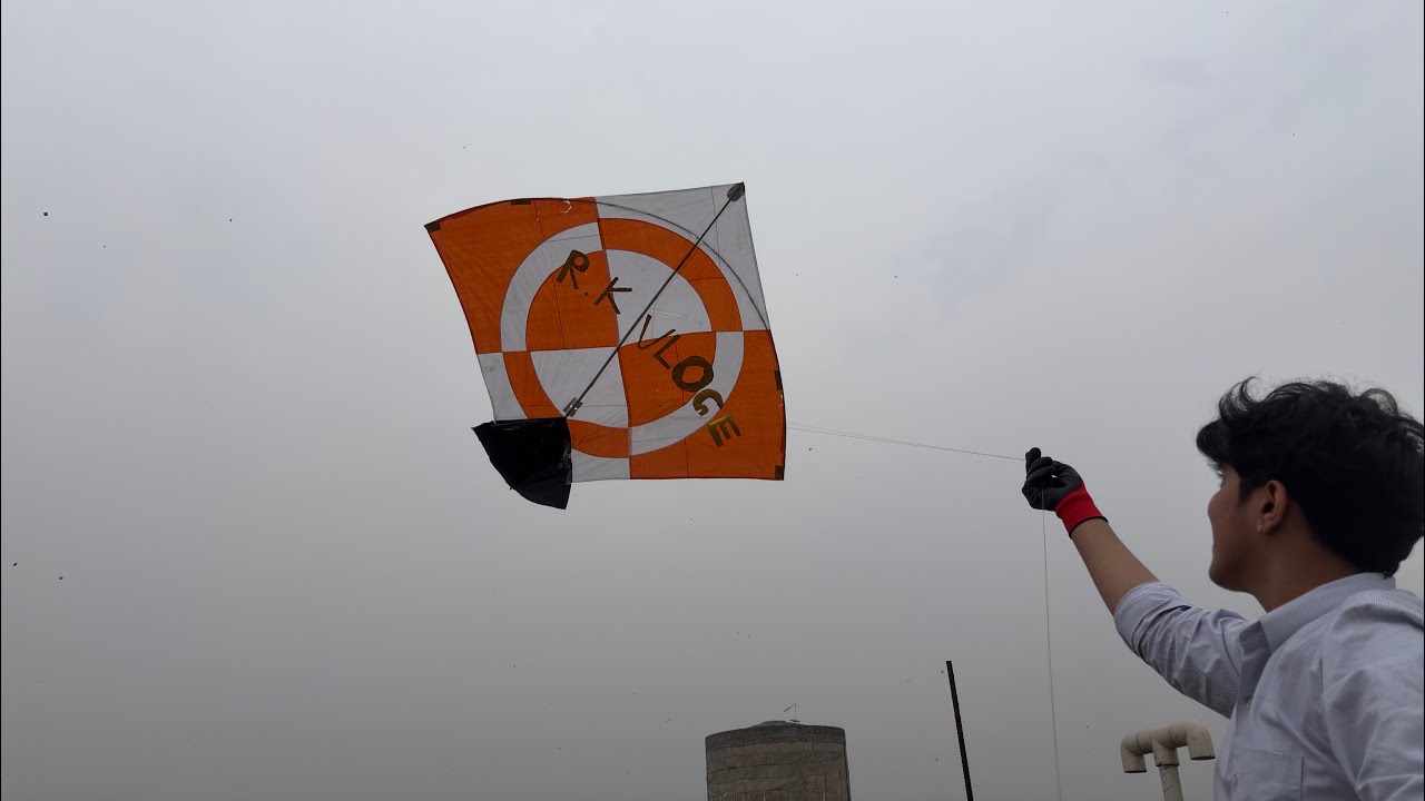 Fly my channel name big kite before Basant /amritsar famous kite flying vloge by RK VLOGE 