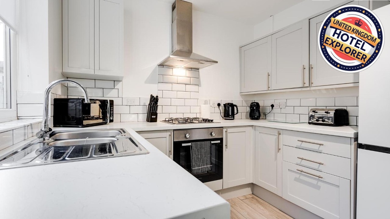 HORNSEY LODGE - Strictly NO Parties | Liverpool, United Kingdom | Hotel Review 🏨