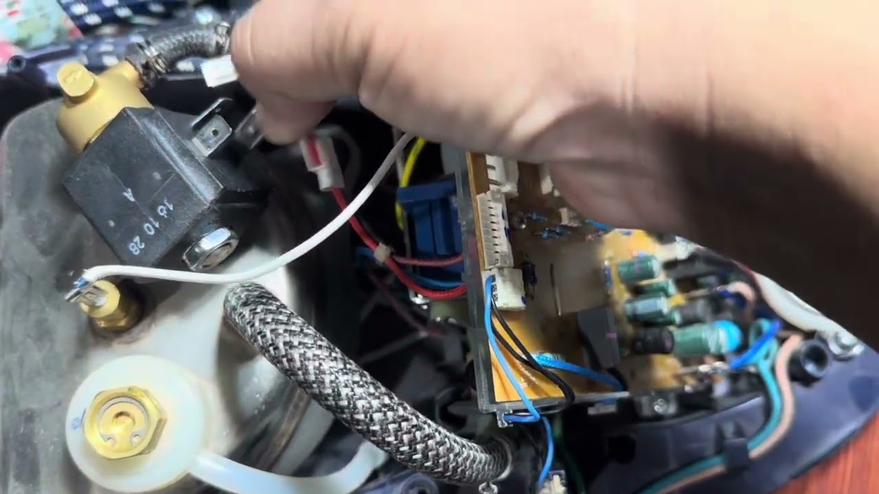 RCCB Tripping because Solenoid Valve Short Circuit in Philips Steam Iron GC9630