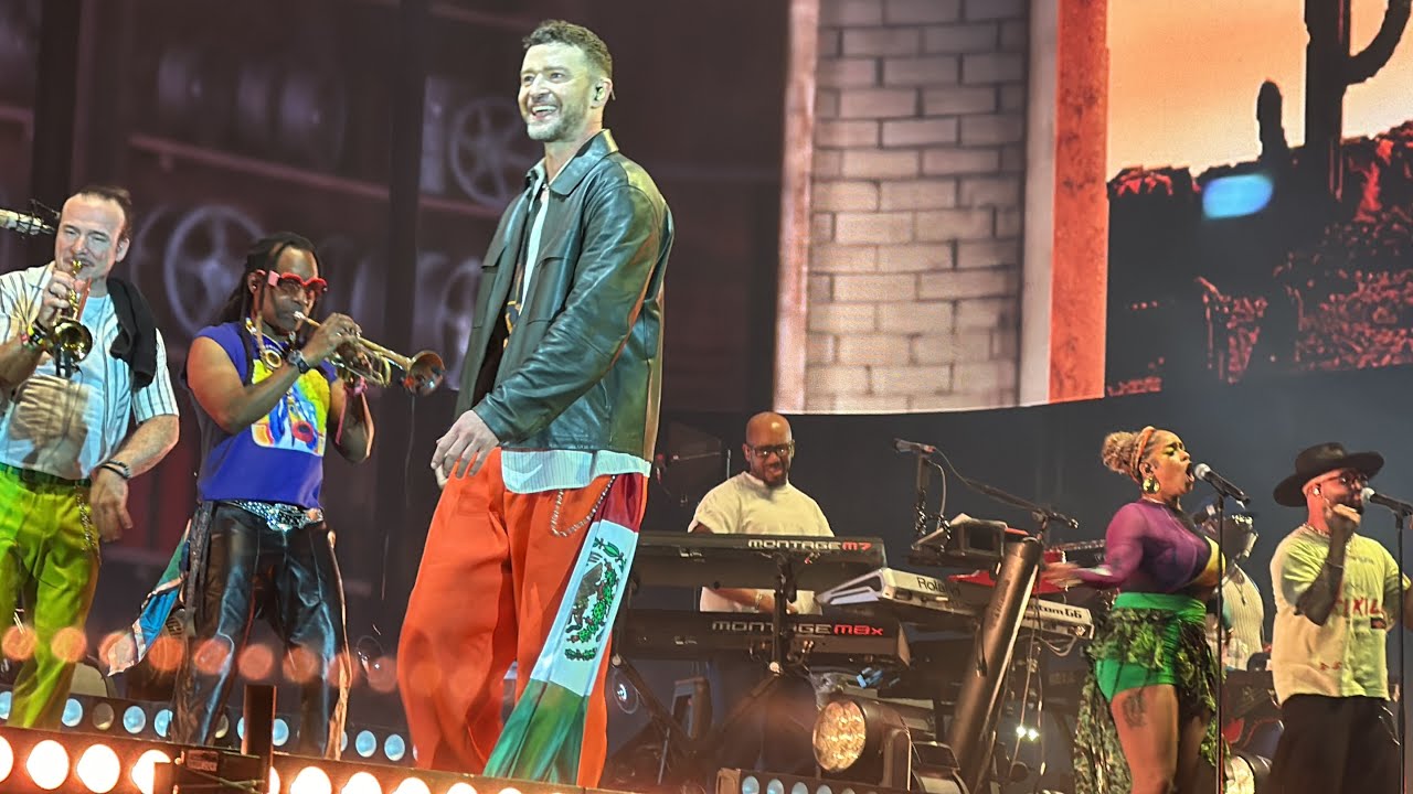 Justin Timberlake & Tennessee Kids -Escenario Tecate Light @ Tecate Pal Norte Monterrey NL 4 05-25