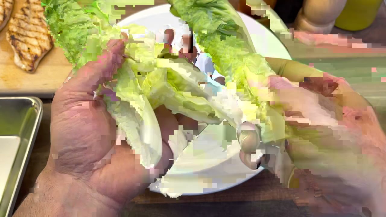 سالاد کاهو با مرغ گریل شده، سالاد رژیمی با نواب - lettuce salad and grilled chicken by navab