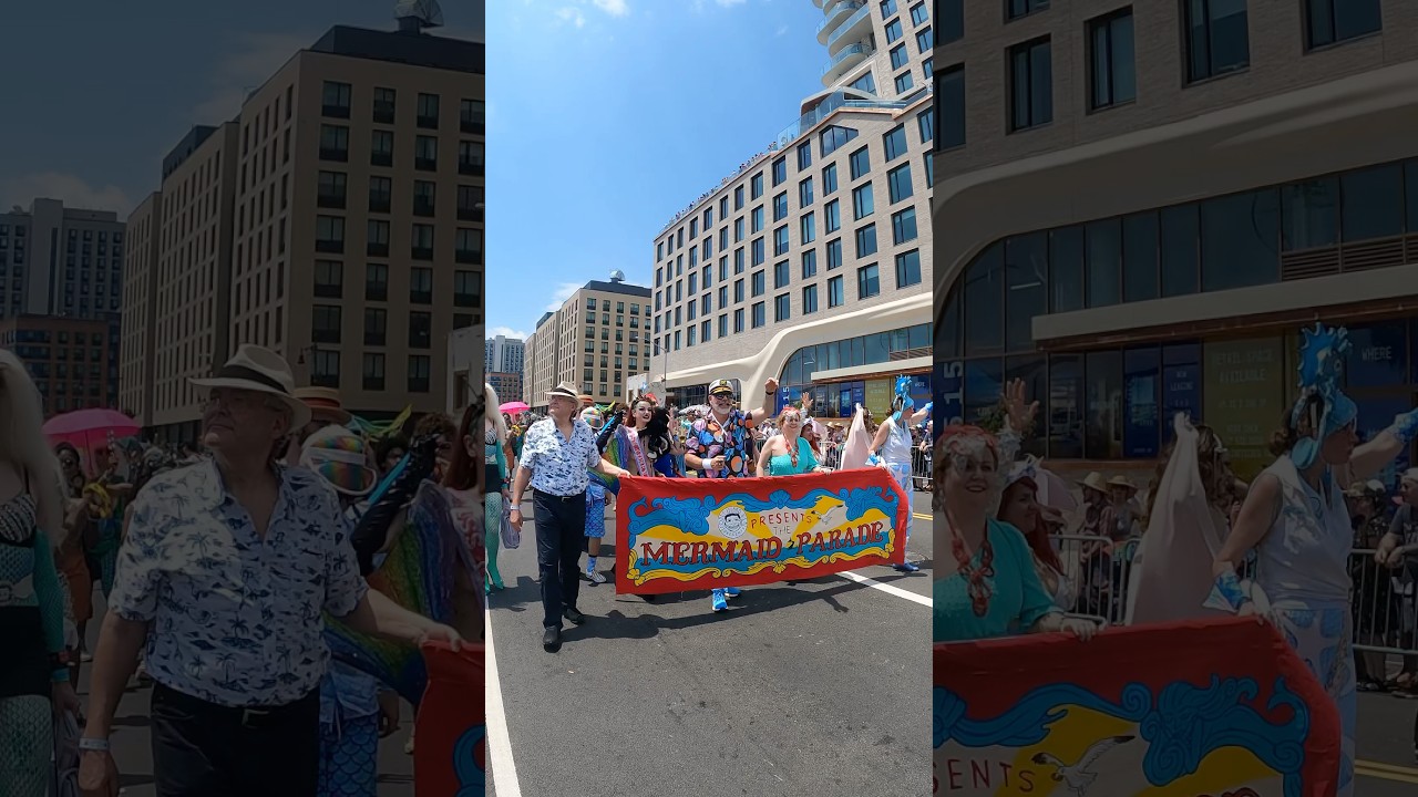 Coney Island Mermaid 🧜&zwj;♀️ Parade 2025 Brooklyn New York City
