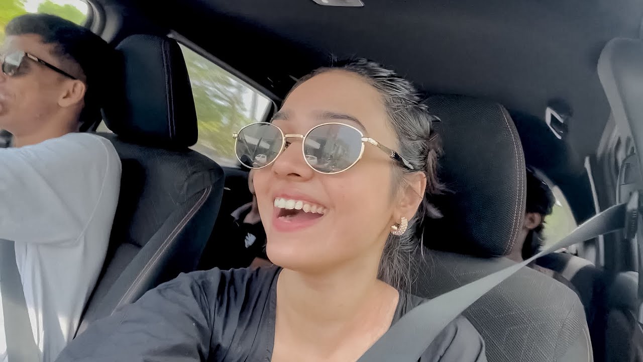 මදැයි අපි කැස්බෑවෝ බලන්න හික්කඩු ගියා 😍🐢🏖️ | VLOG 05 | Kaweerna Wanniarachchi