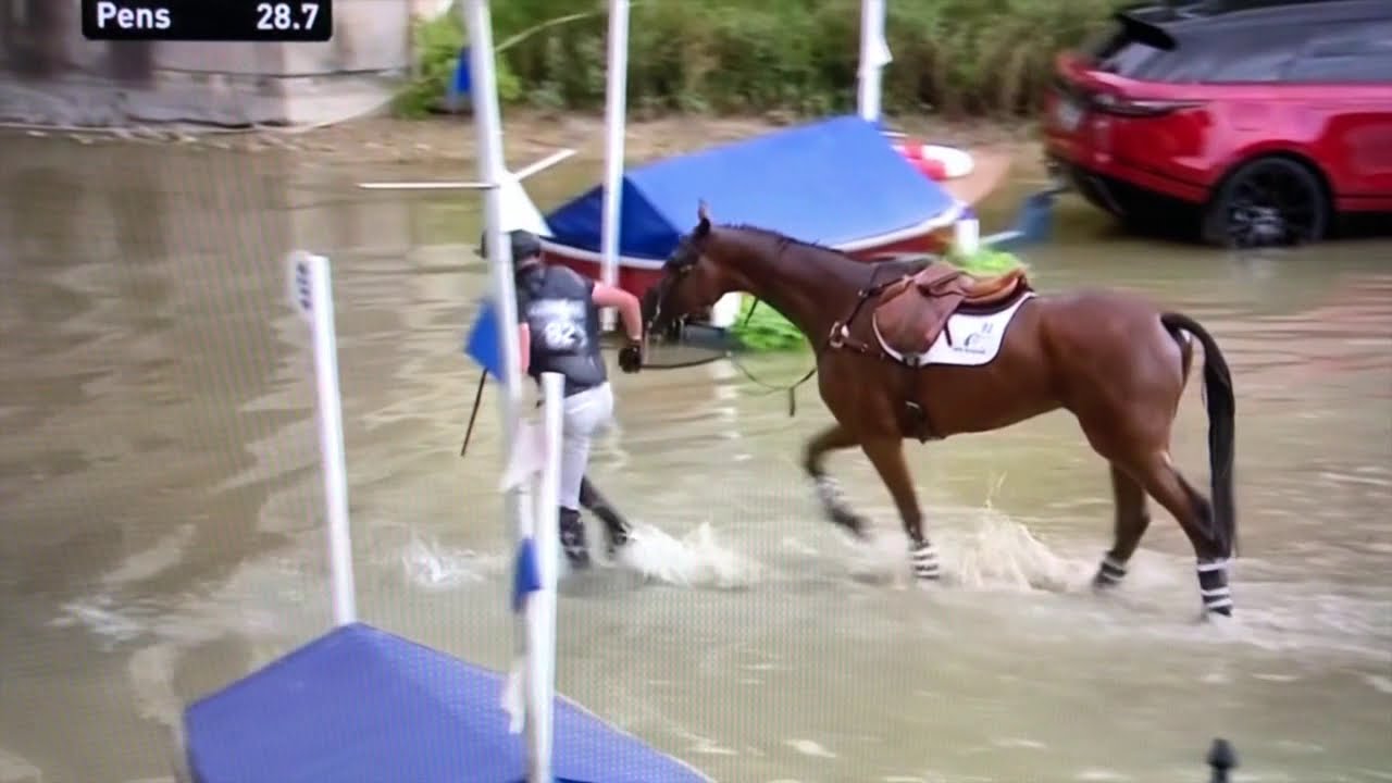 Burghley Horse trials 2019 - Best falls and refusals