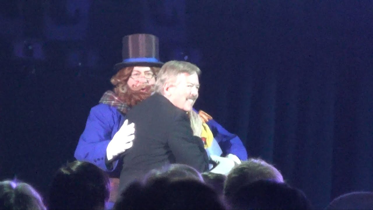 Tony Baxter Receives Disney Legend Award at D23 Expo, Surprise Appearance From Dreamfinder & Figment