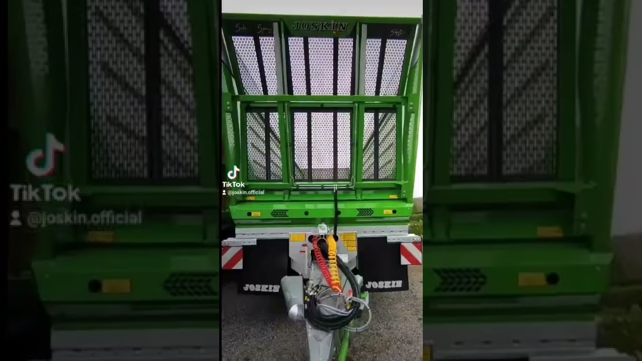Silage transport in XXL version ! 💪 #joskin #agriculture #trailers #silagetrailer #silospace
