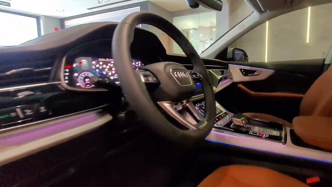 AUDI Q8 Sline 55TFSI - 0917313366