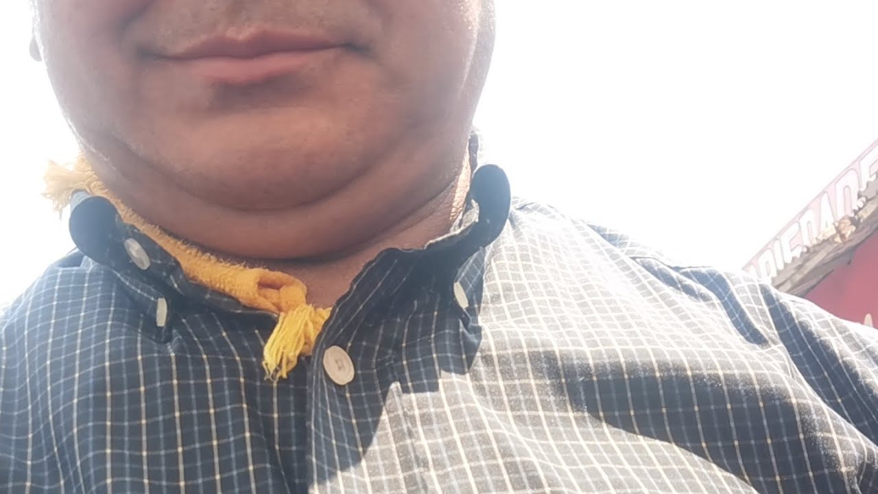 Oscar amaya está realizando una transmisión en vivo