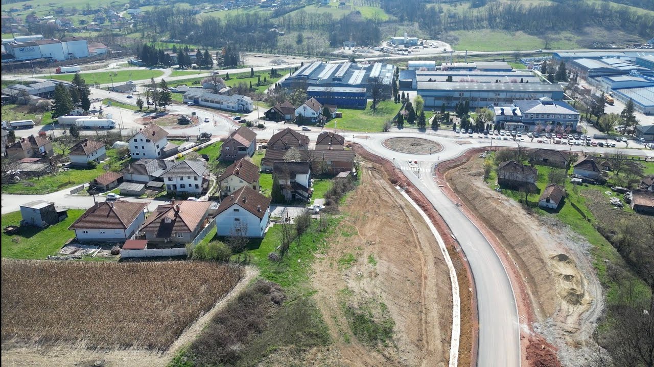 Gornji Milanovac-obilaznica oko grada-Klatičevo-Takovo-autoput Miloš Veliki - dron snimak