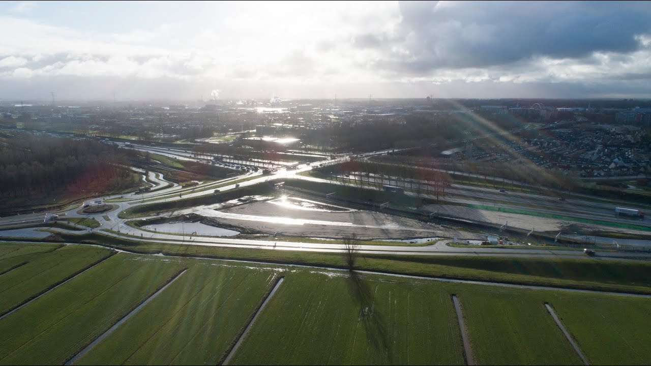 Verbeteren aansluiting A15-N3, Strukton Civiel