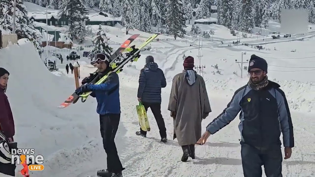Normalcy Returns to Gulmarg After Avalanche, Tourists Resume Winter Activities | News9