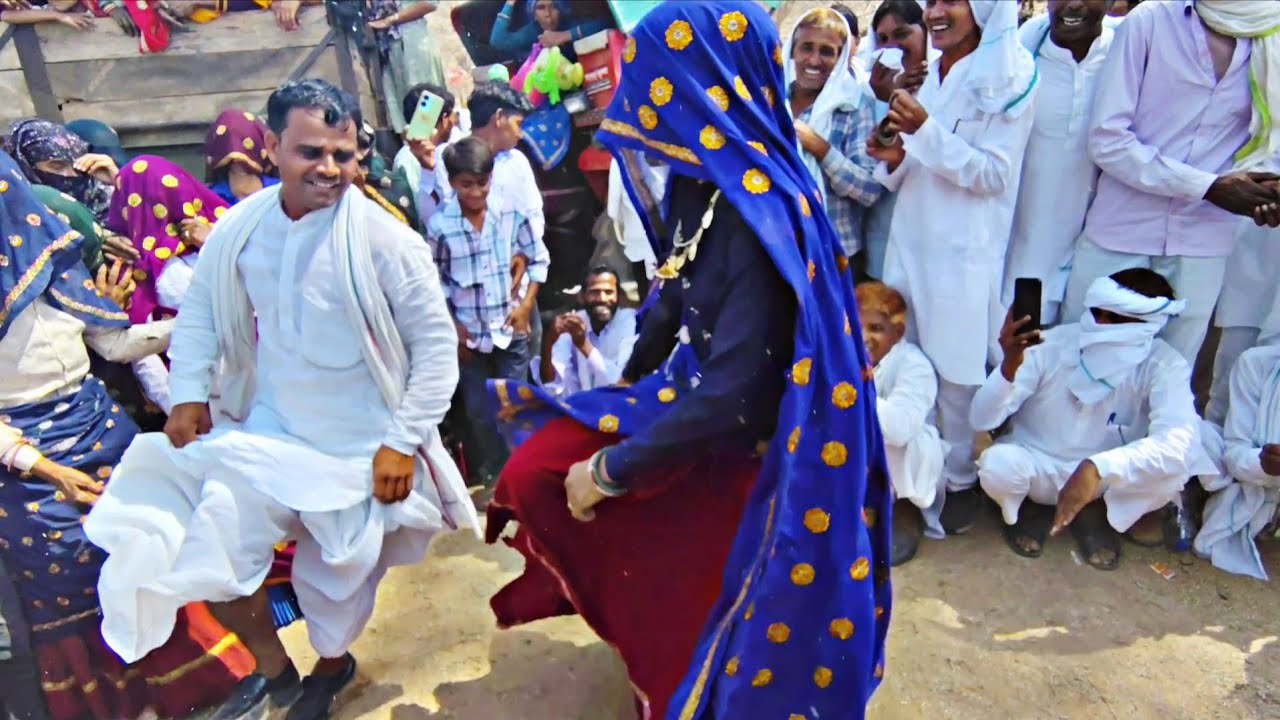 ||Meena Culture Beautiful #uchatasong और आदिवासी डांस 🤩||झाम बांध दी कतही धोती-कुर्ता आड़ा बाबा ने🙏