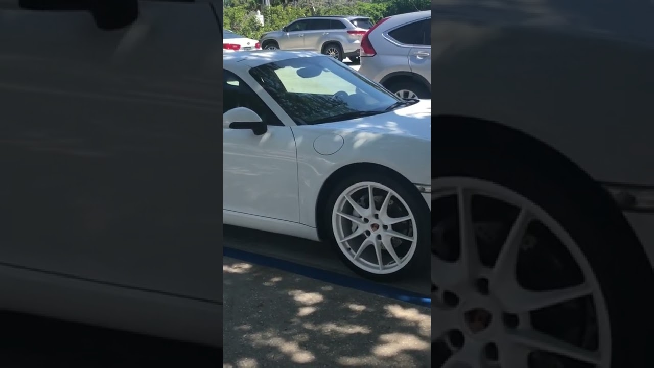 White rims? Yes or no?