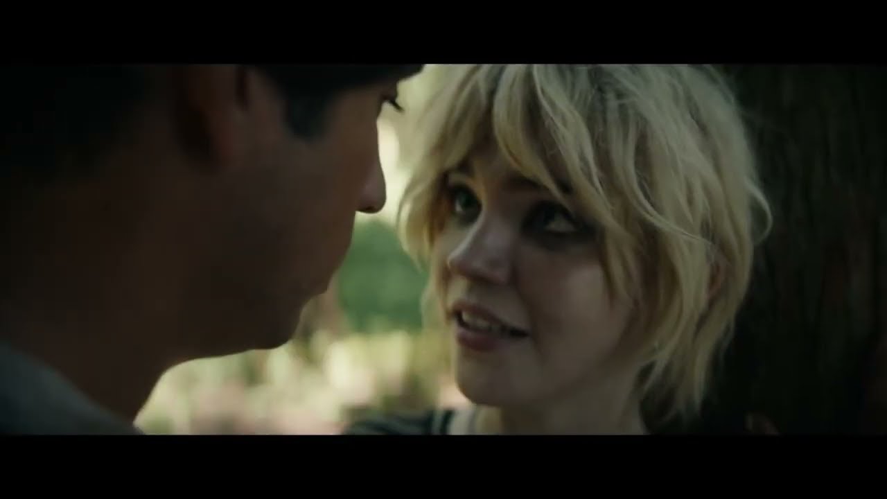 Yellowjackets / Kiss Scenes &mdash; Natalie and Travis (Sophie Thatcher and Kevin Alves)